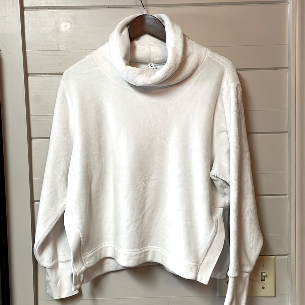 Athleta Double Cozy Karma Funnel Neck, Sea Salt Size LP.
